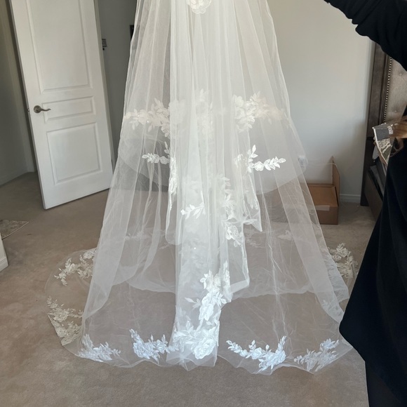 WEDDING VIEL - Picture 6 of 15